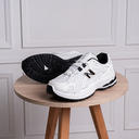 كوتشي New Balance SV65